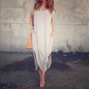 Women’s Maxi dress (size XS)
